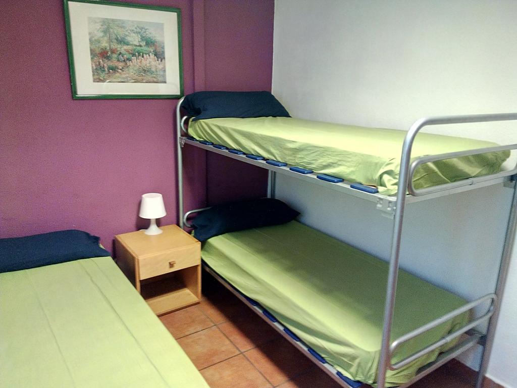 Albergue De Canfranc Estacion Номер фото